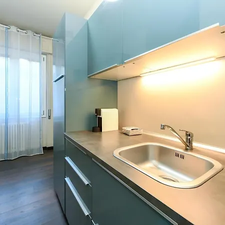 Desenzanoloft Official Partner Marriott Homes & - A Casa Di Sara Family With Private Parking