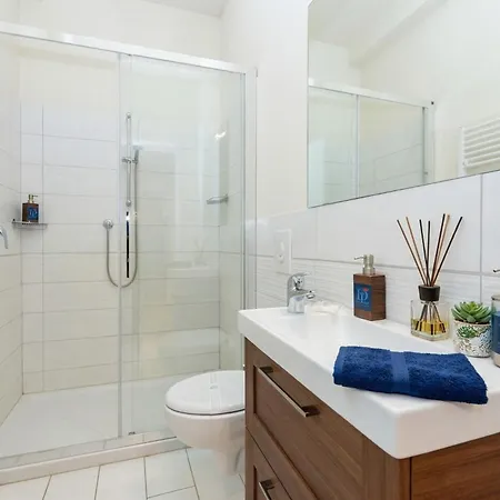 A Casa Di Sara Family With Private Parking Desenzanoloft Official Partner Homes & By Marriott Bonvoy